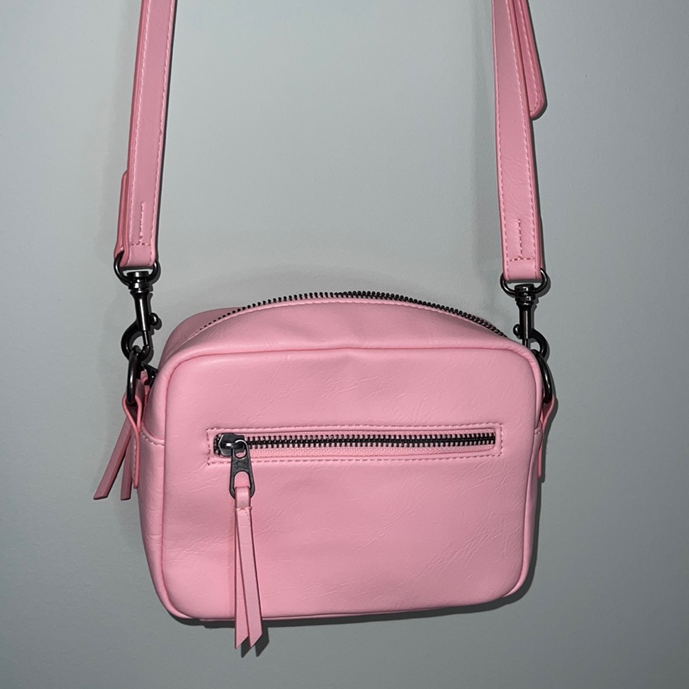 pink purse
